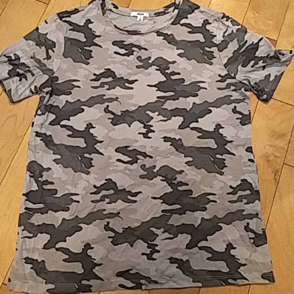 T shirt